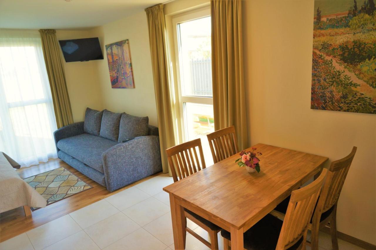 بالانغا Smelio Vila Apartments المظهر الخارجي الصورة