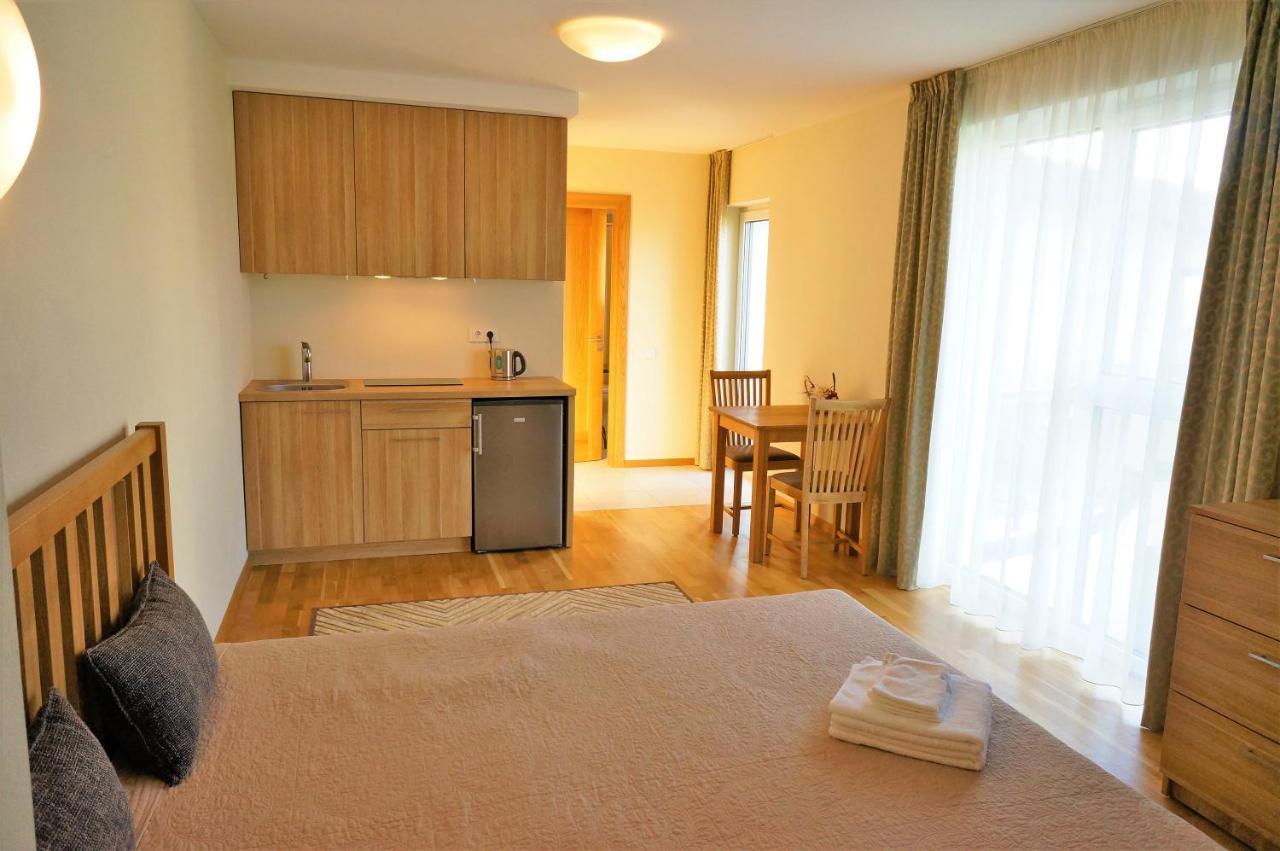 بالانغا Smelio Vila Apartments المظهر الخارجي الصورة