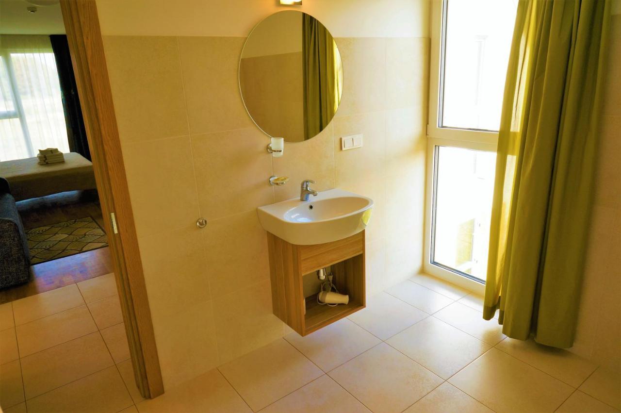 بالانغا Smelio Vila Apartments المظهر الخارجي الصورة