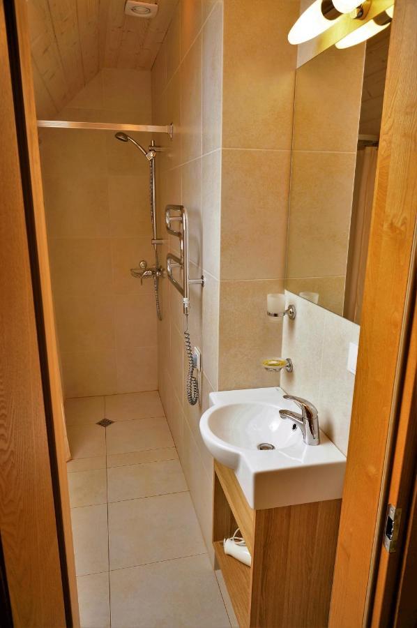 بالانغا Smelio Vila Apartments المظهر الخارجي الصورة